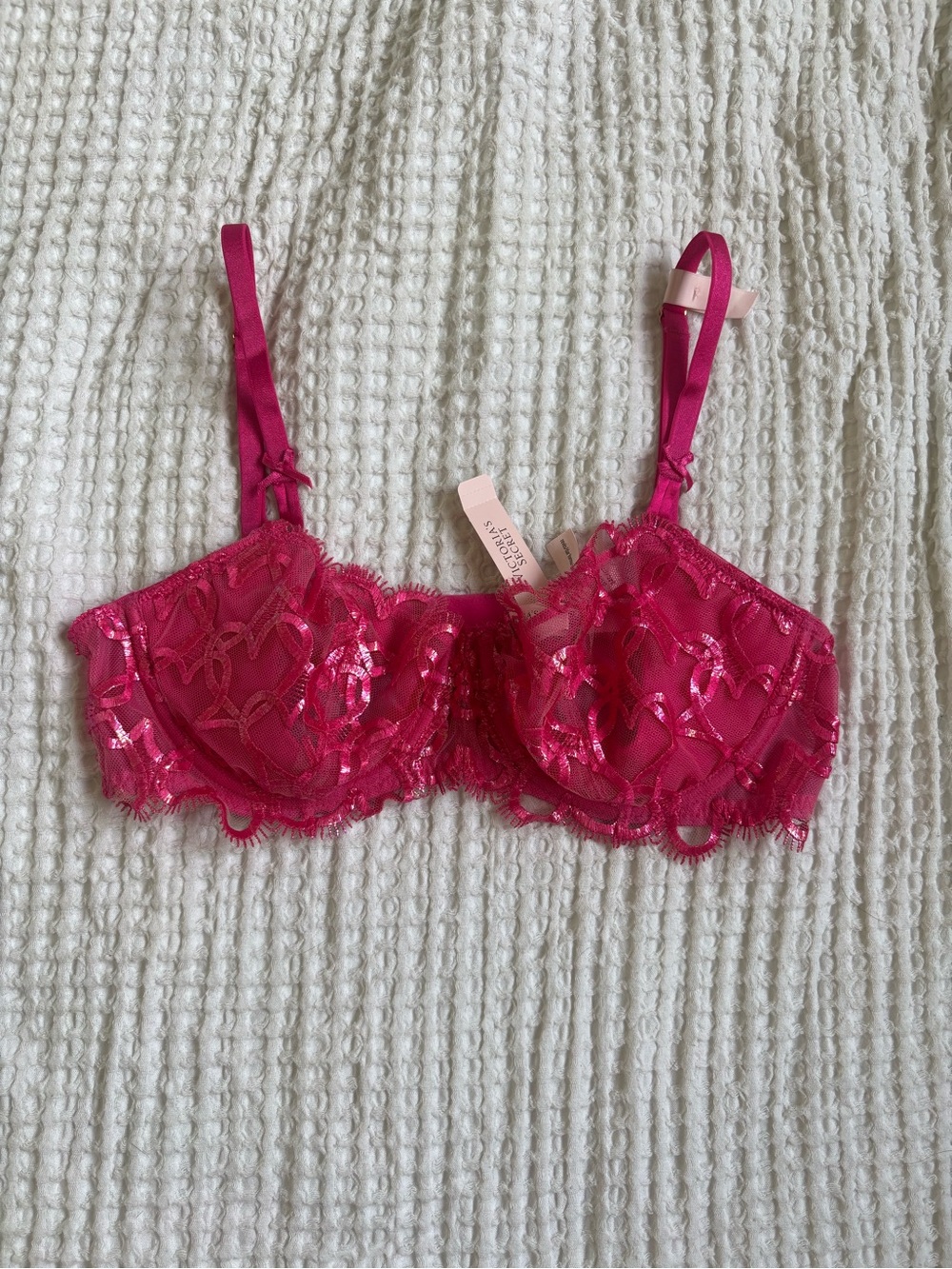 Victoria's Secret Hot Pink Lace Underwire Bra